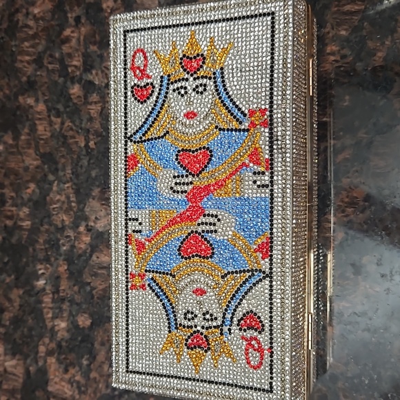 Queen of Hearts purse - Picture 4 of 4